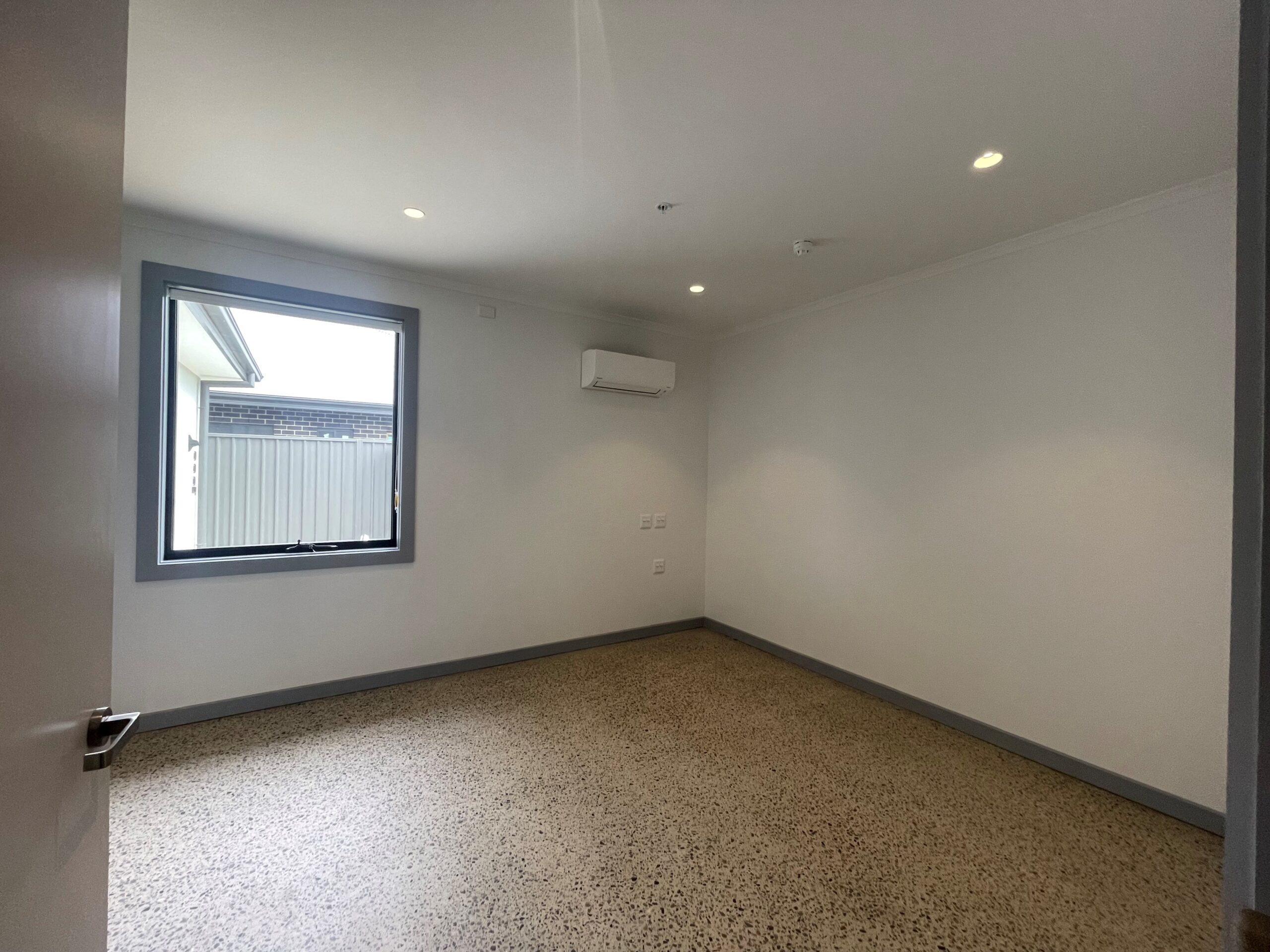 Bedroom 2 (1)