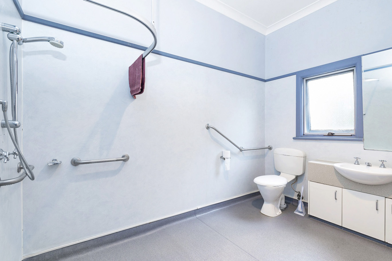 Two vacancies available in a five bedroom house in Geelong West — Home image 10
