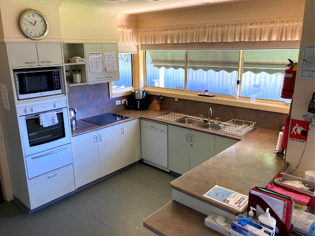 One vacancy in purpose built home in Stawell at the foot of the Grampians — Home image 7