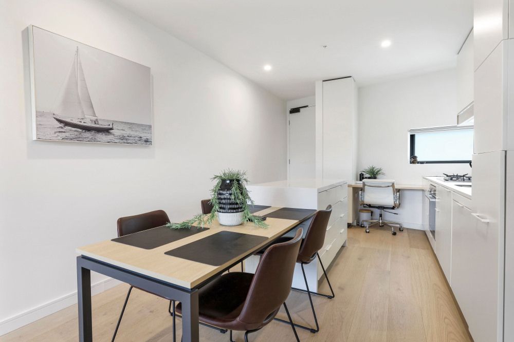 NDIS SIL & STA: Accessible Accommodation in Heidelberg Ivanhoe, Melbourne — Home image 9