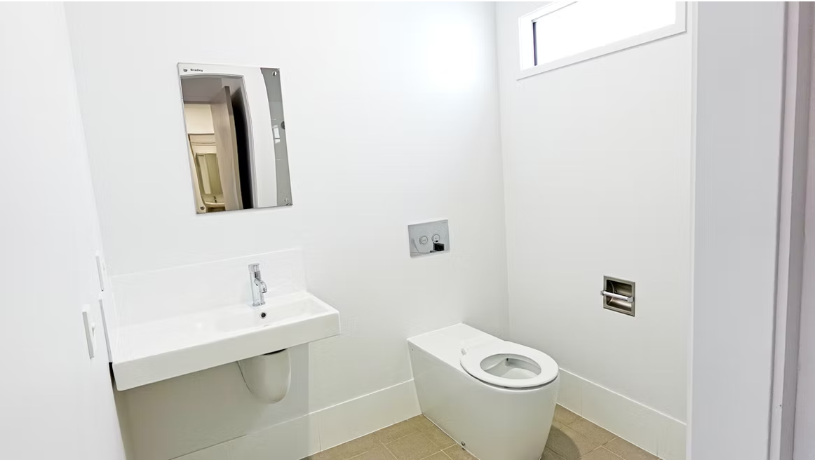 ROBUST VILLAS 1 BEDROOM + OWN OOA - CABOOLTURE - 2 VILLAS AVAILABLE NOW! — Home image 5