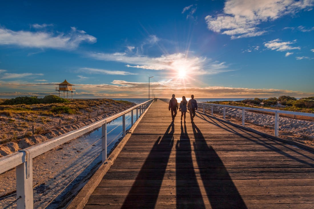Seaside living, available in March 2026 - 2 new builds coming soon to Semaphore! — Home image 5