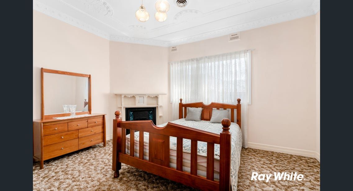 Marayong House — Home image 3