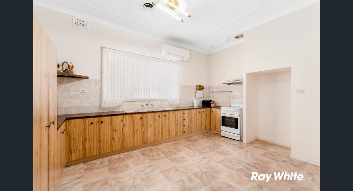 Marayong House — Home image 8