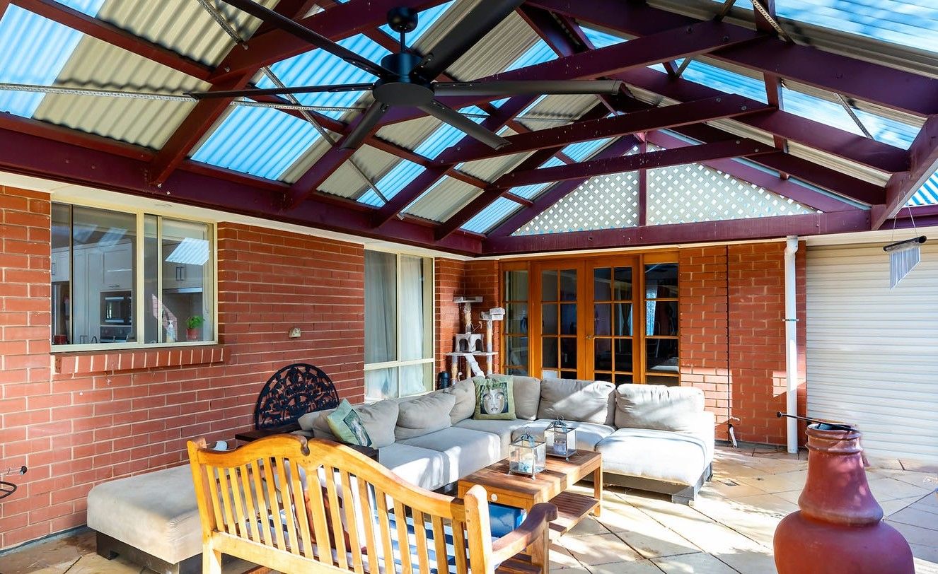 Perfect home for the outdoorsy young male — Home image 19