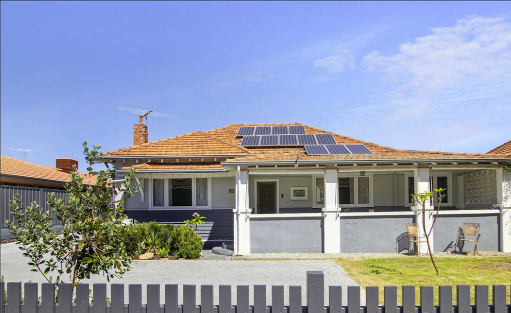4 Bedroom Home In a Quiet Community - SIL, ILO, STA, MTA available — Home image 3