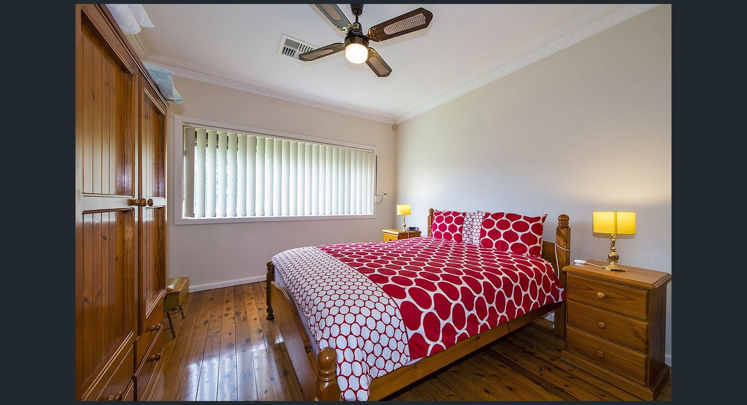 Life-Enhancing Space: A spacious, quite house in Emu Plains — Home image 11