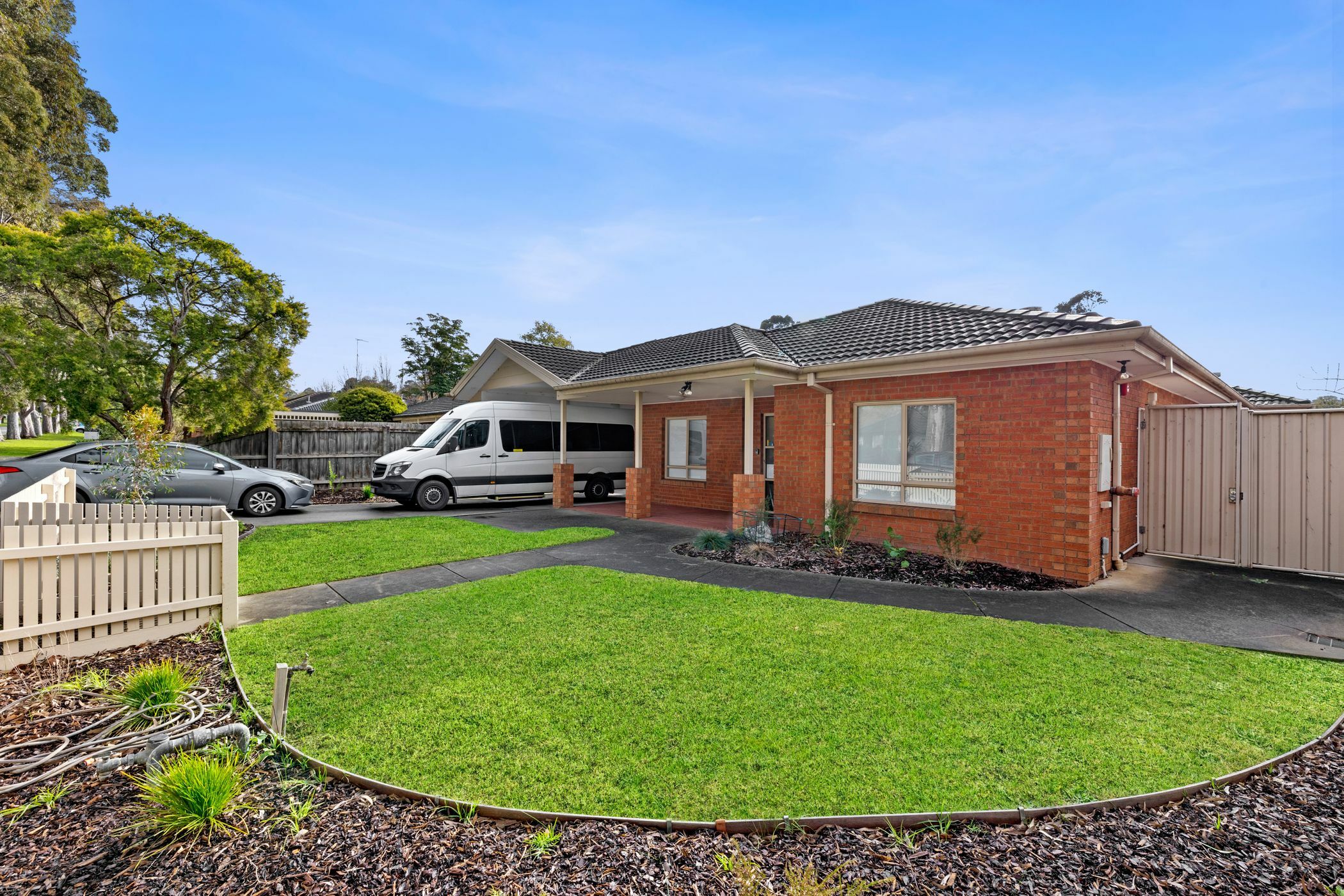 Two vacancies available in a five bedroom Fully Accessible home in Berwick — Home image 4