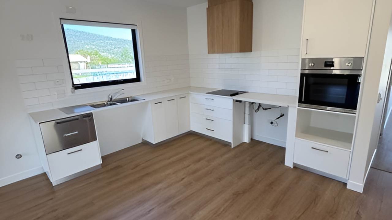 Huonville — Home image 5