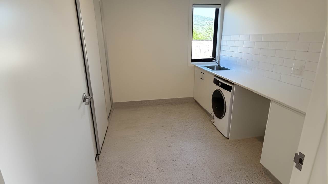 Huonville — Home image 11