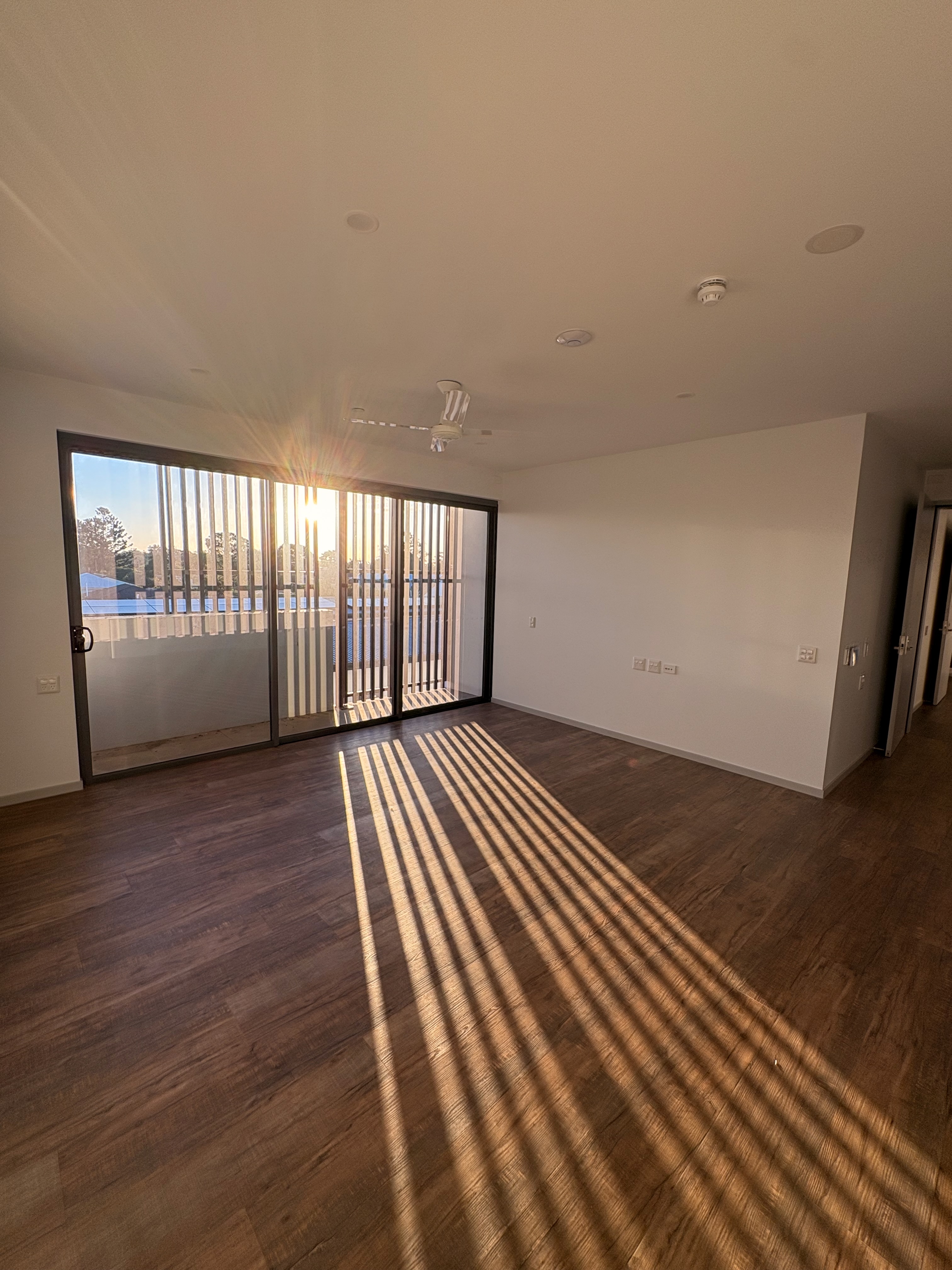 Cream of the Crop: HPS Apartments — Cleveland, QLD! — Home image 12