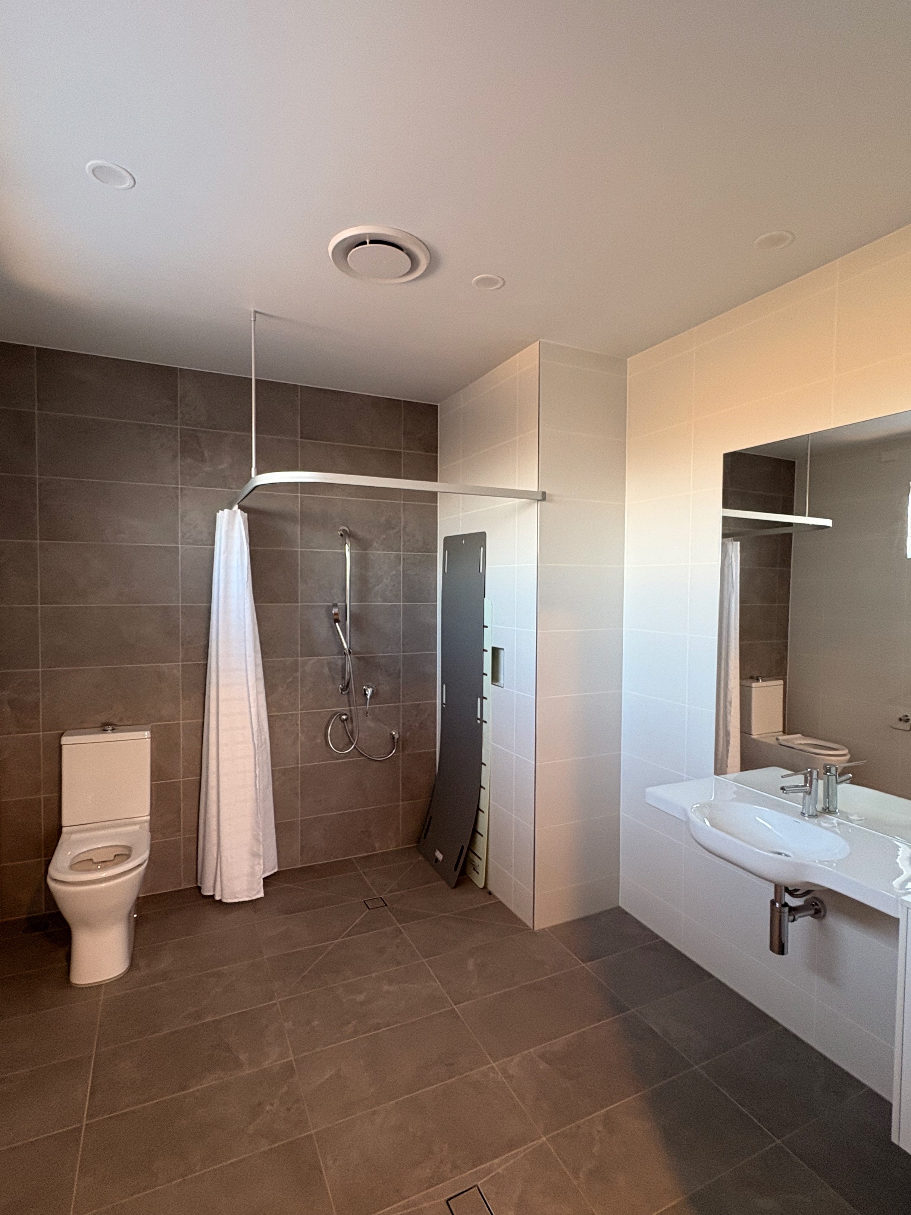 Cream of the Crop: HPS Apartments — Cleveland, QLD! — Home image 14