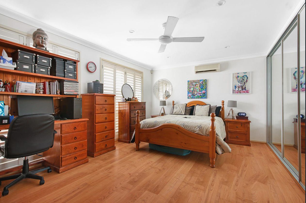 Comfortable and Spacious Brick House — Home image 9