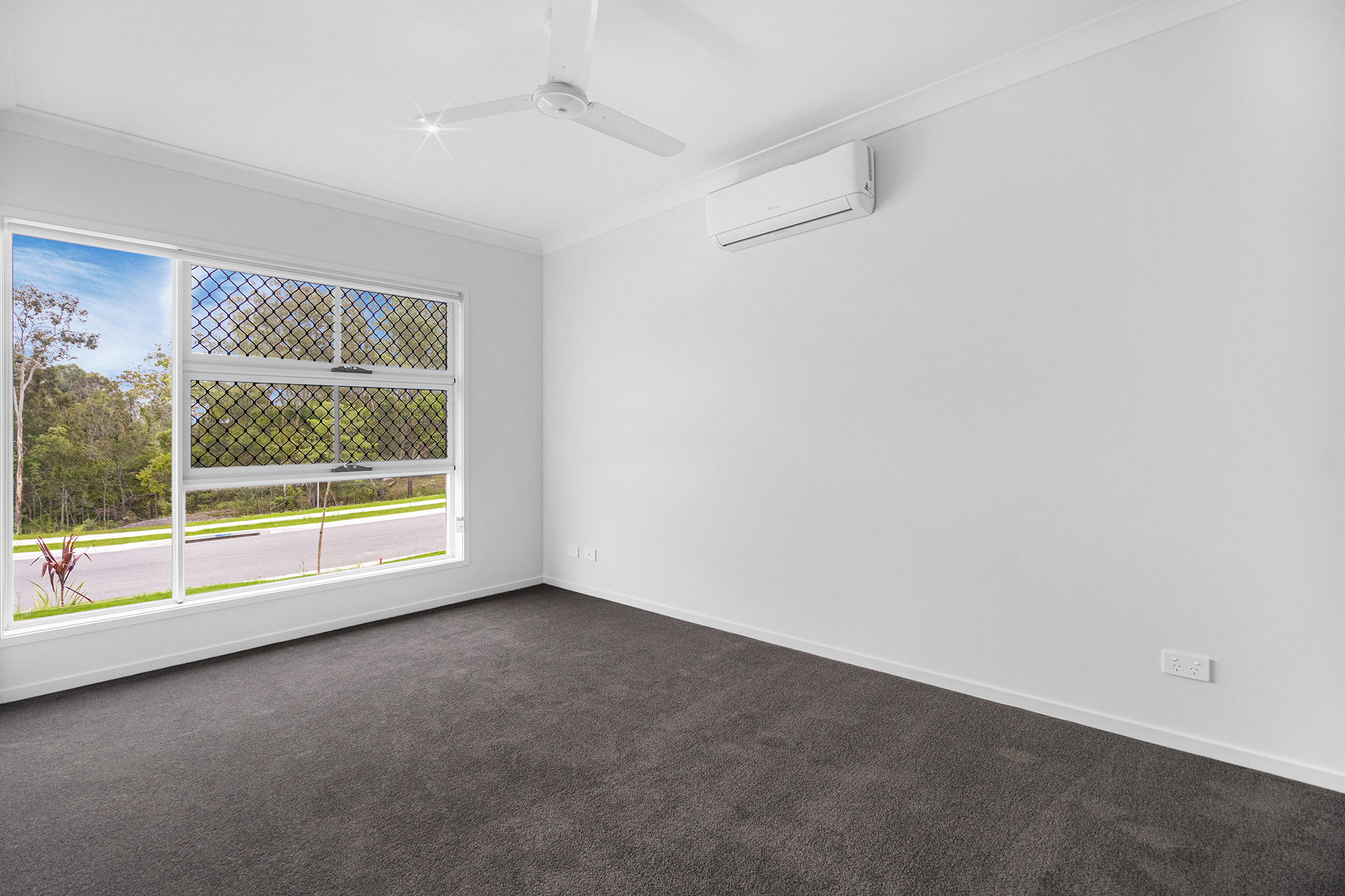 Don’t Miss this Place!  Looking for A Friendly Housemate to Complete Our Home — Home image 4