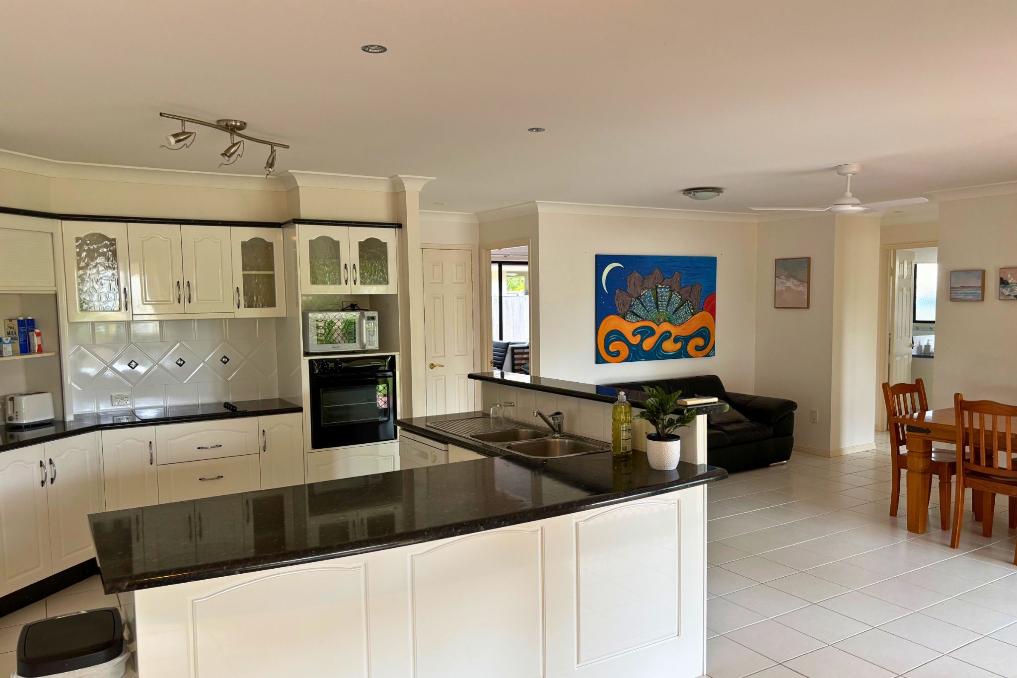 Pelican Waters Sunshine Coast | SIL Vacancy — Home image 12