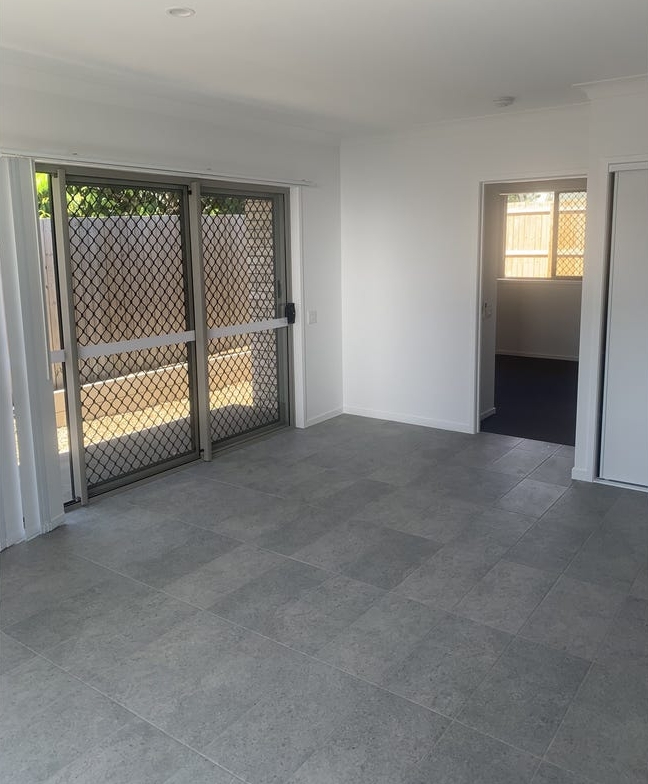 Gleneagle, QLD - Robust House — Home image 8