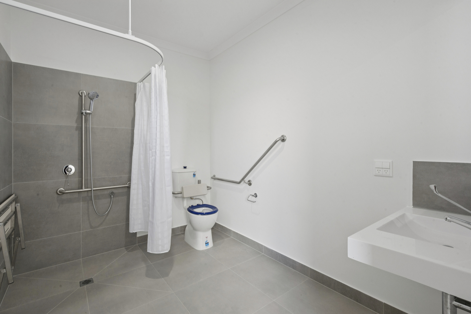 Vetrano Avenue, Alfredton VIC 3350 — Home image 10