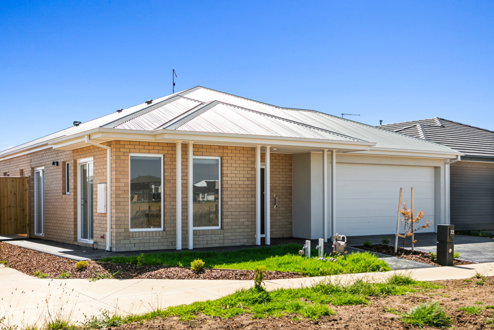 Two Completely Separate Robust Homes Under One Title — Home image 1