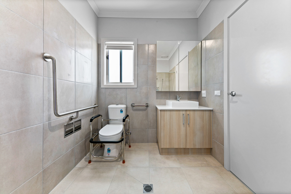 Two Completely Separate Robust Homes Under One Title — Home image 18