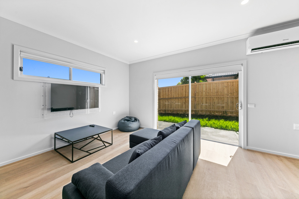Two Completely Separate Robust Homes Under One Title — Home image 19