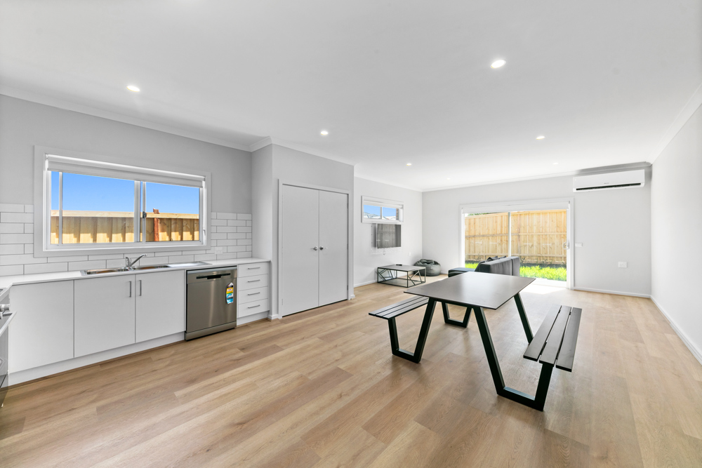 Two Completely Separate Robust Homes Under One Title — Home image 21