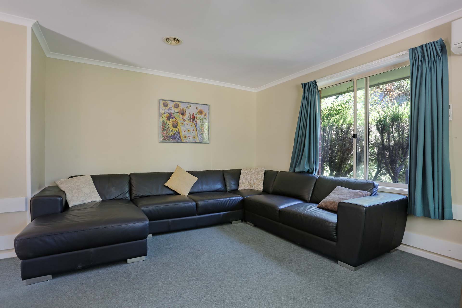 Your leafy retreat awaits: Vacancy in O'Connor — Home image 4