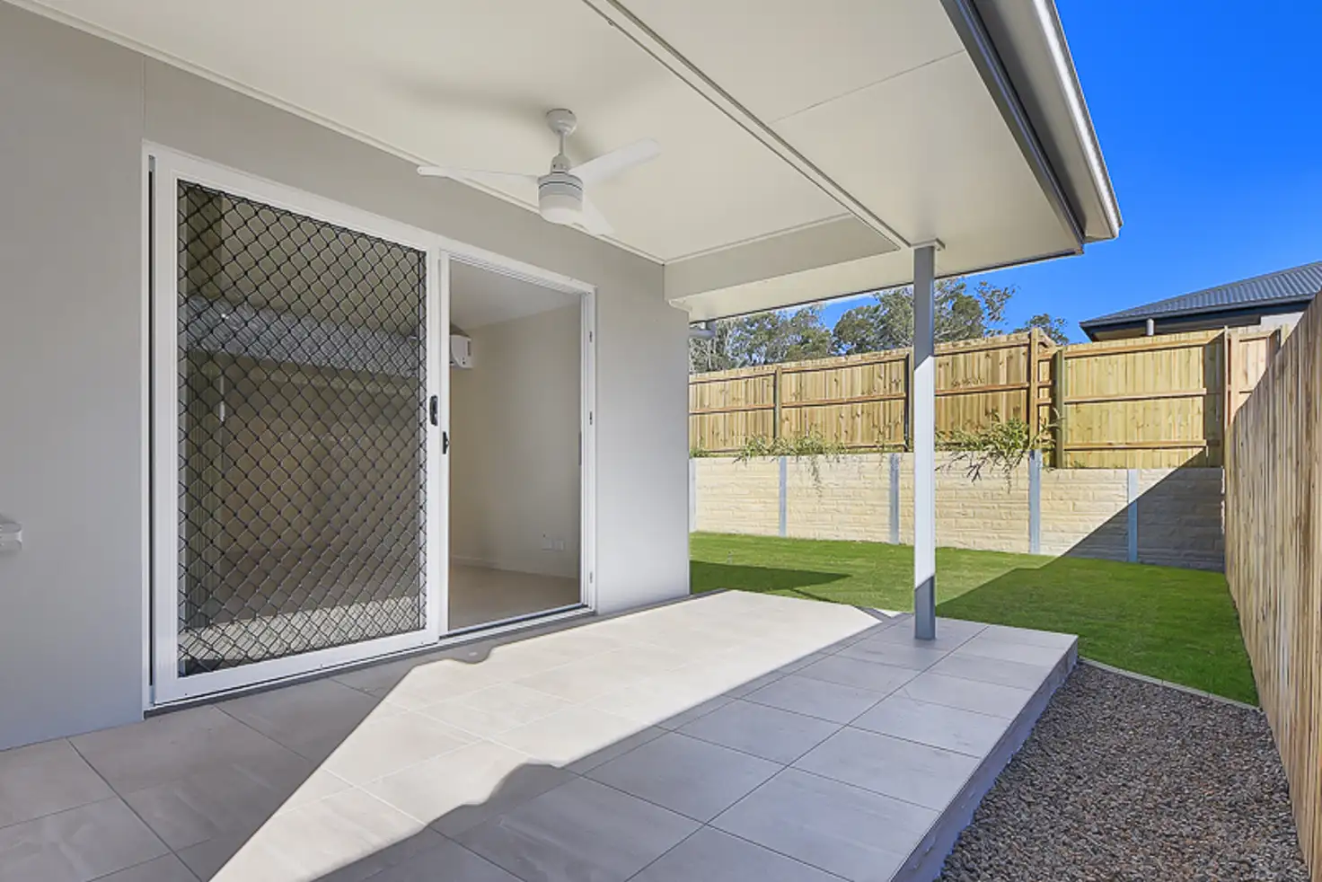 Modern SIL Vacancy in Logan Reserve — Home image 2