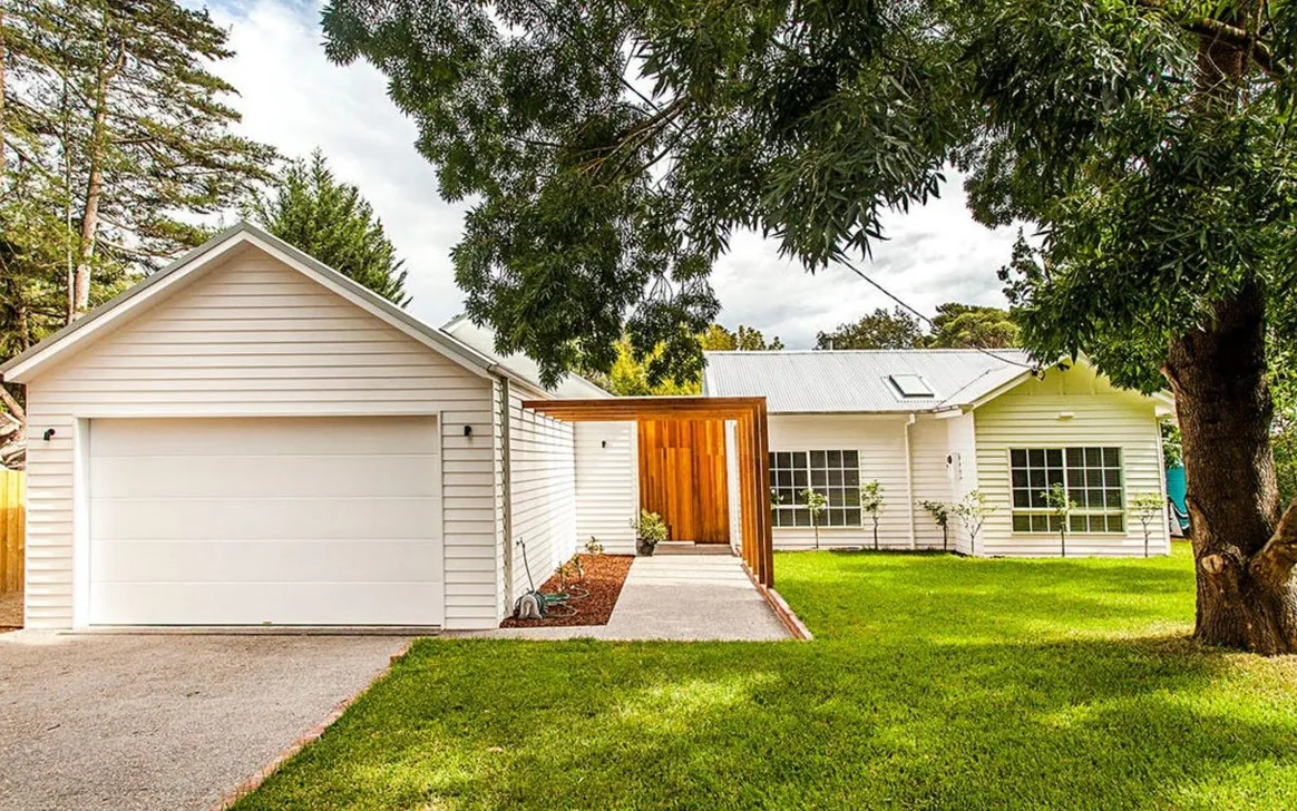 Welcoming and Spacious SIL Home in Croydon — Home image 2