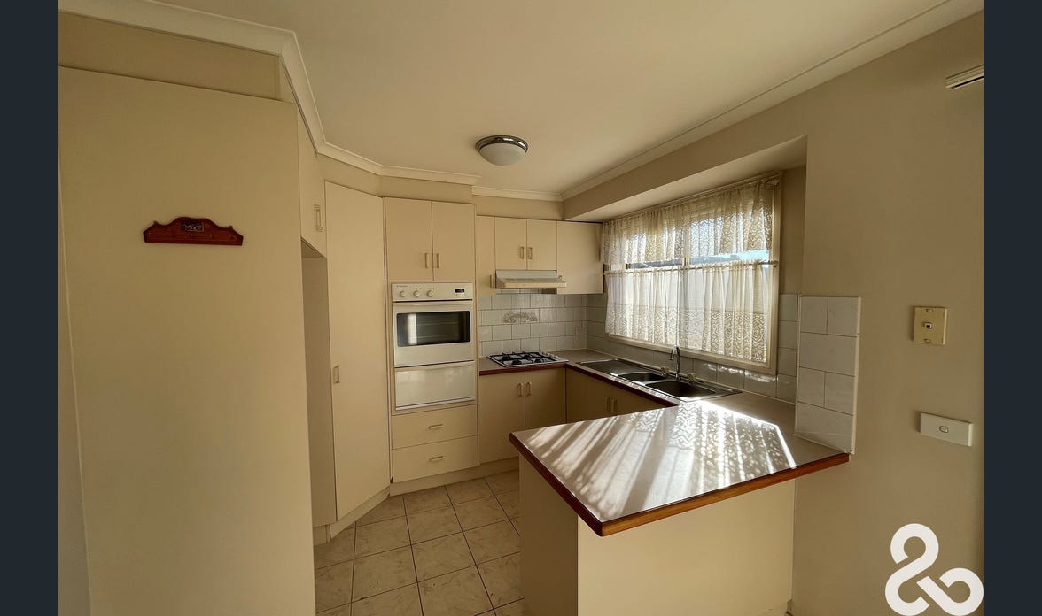 Accessible SIL Accommodation with Three Vacant Rooms in Mill Park, VIC — Home image 3