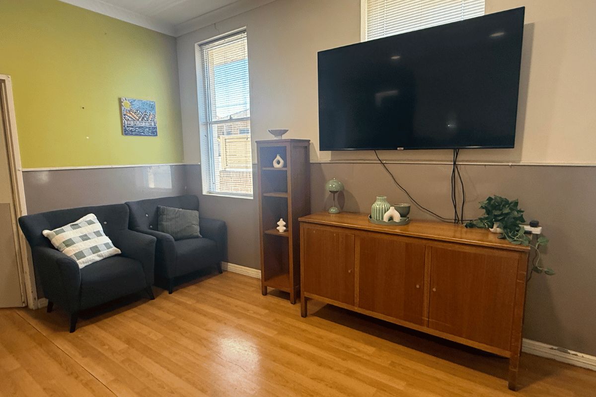Enjoy easy, accessible living in Campsie with open-plan spaces, a sunny backyard, and transport, shops, and community facilities just minutes away. — Home image 2