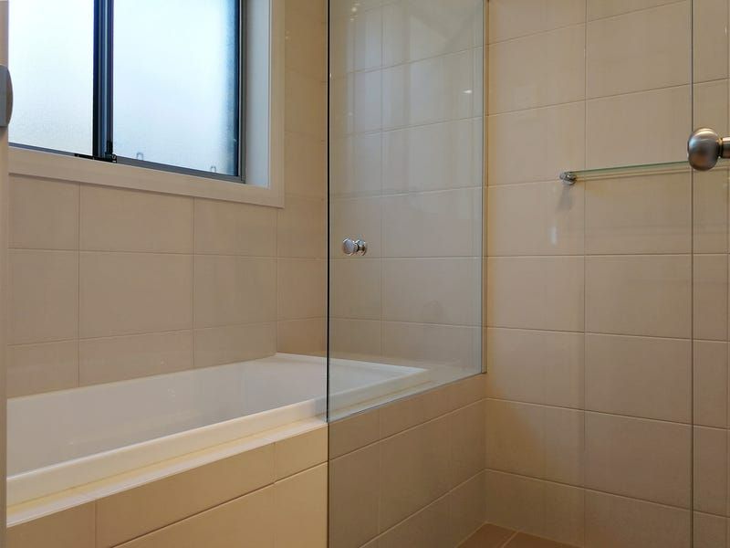 Modern 4-Bedroom SIL Home in Athelstone — Home image 7