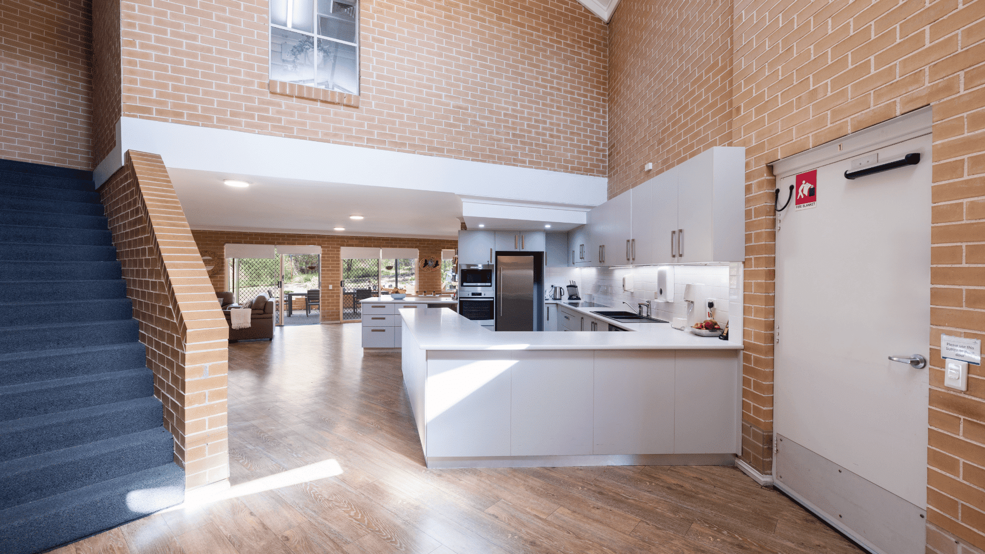 Beacon Hill – Self-contained unit within shared 6-bedroom home. — Home image 2