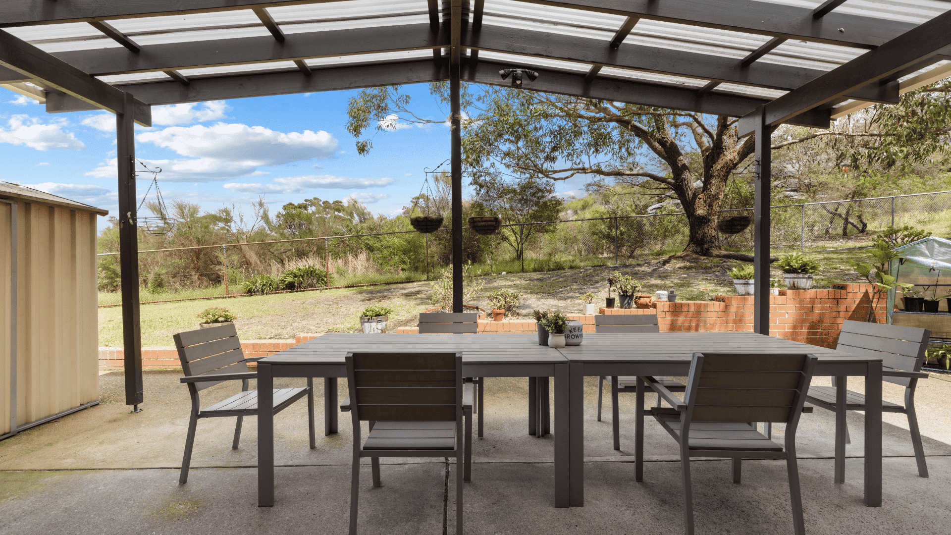 Beacon Hill – Self-contained unit within shared 6-bedroom home. — Home image 10