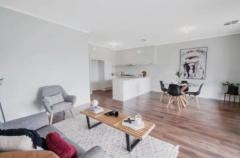 Modern 4‑Bedroom SIL Home in Parkholme — Home image 5