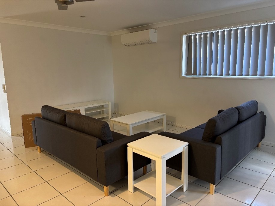 SIL Home - Mackay (Blacks Beach - Northern Beaches) 3 x vacancies — Home image 2