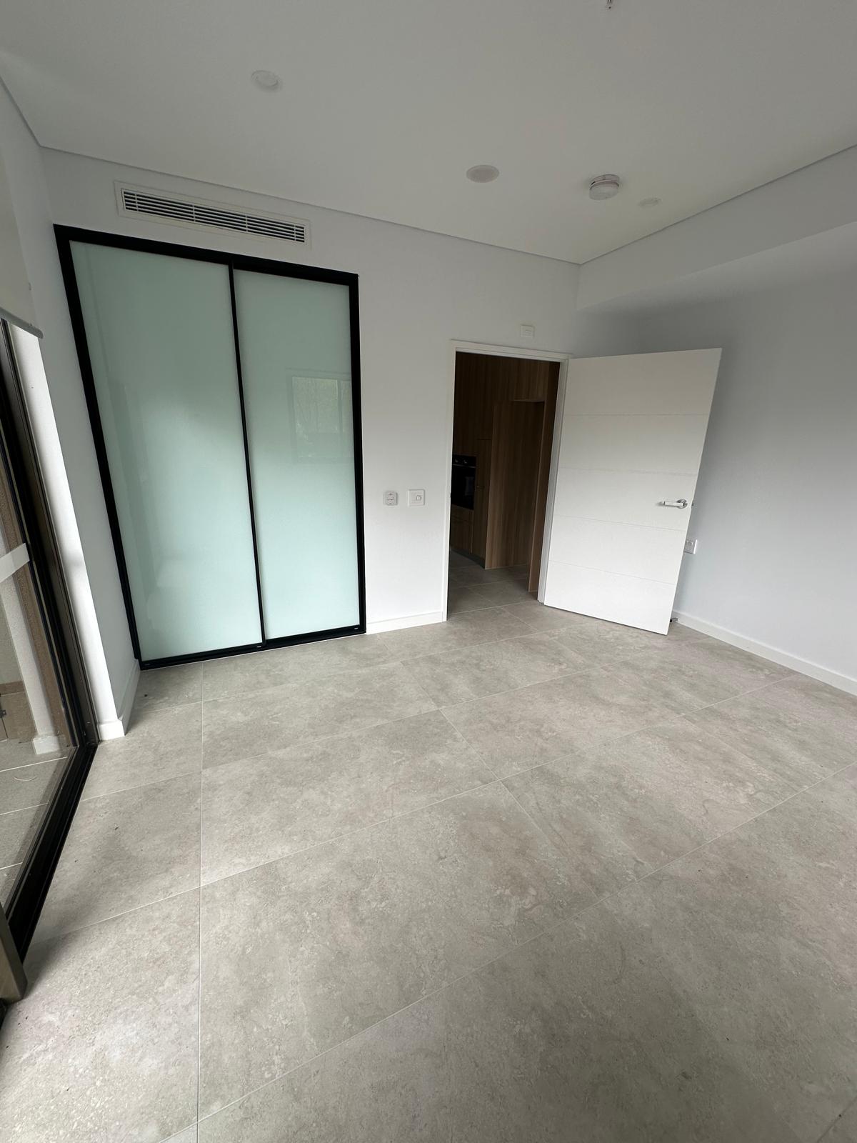 BRAND NEW LUXURY LIVING - HPS Apartments in St Marys City Centre — Home image 5