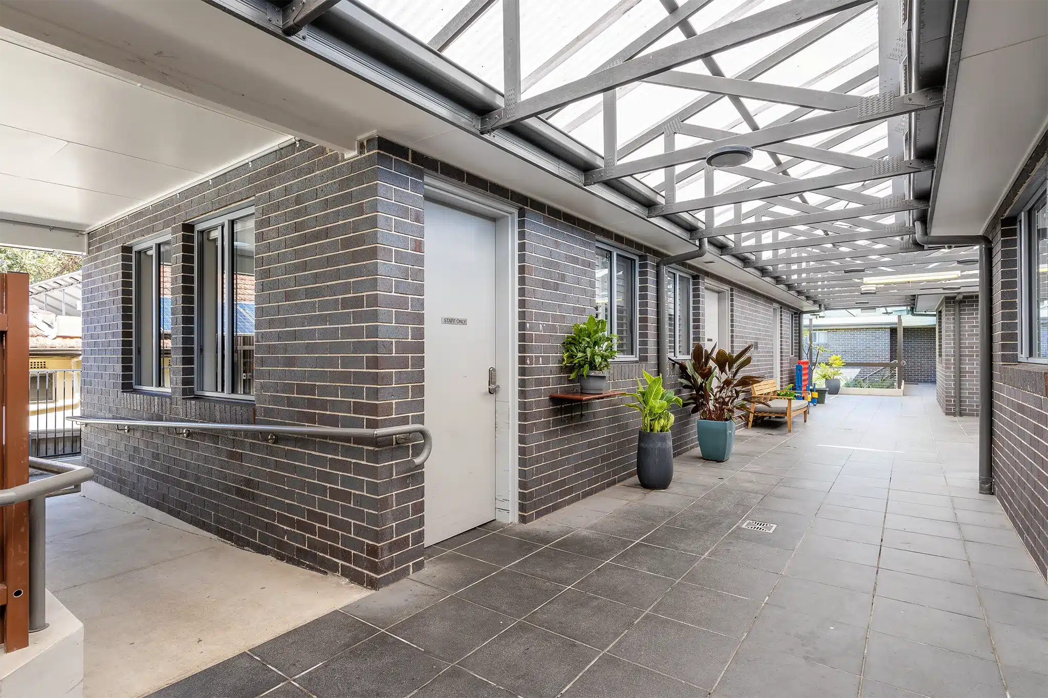 Modern Home in Ryde — Home image 3