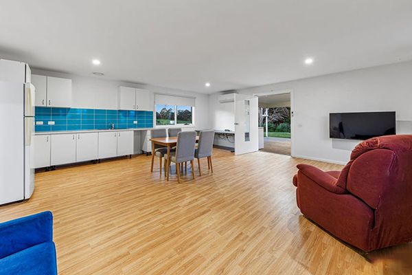 🌞🌳Discover tranquility at our Villa in Cranbourne South! — Home image 5
