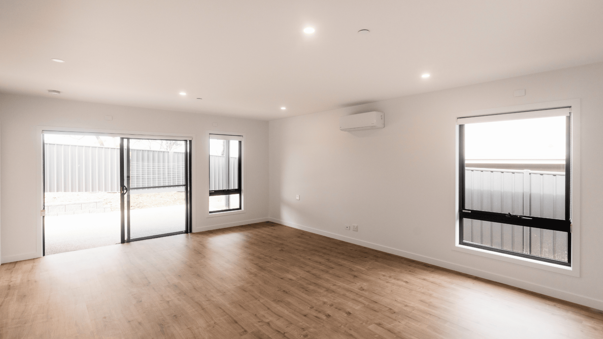 HPS built home in Sorell - Ready for move in now! — Home image 4