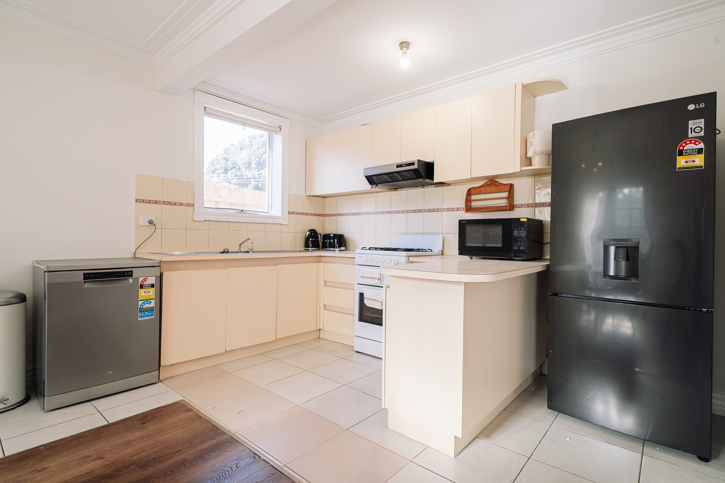 Discover Modern Supported Independent Living in Footscray – Fully Furnished — Home image 5