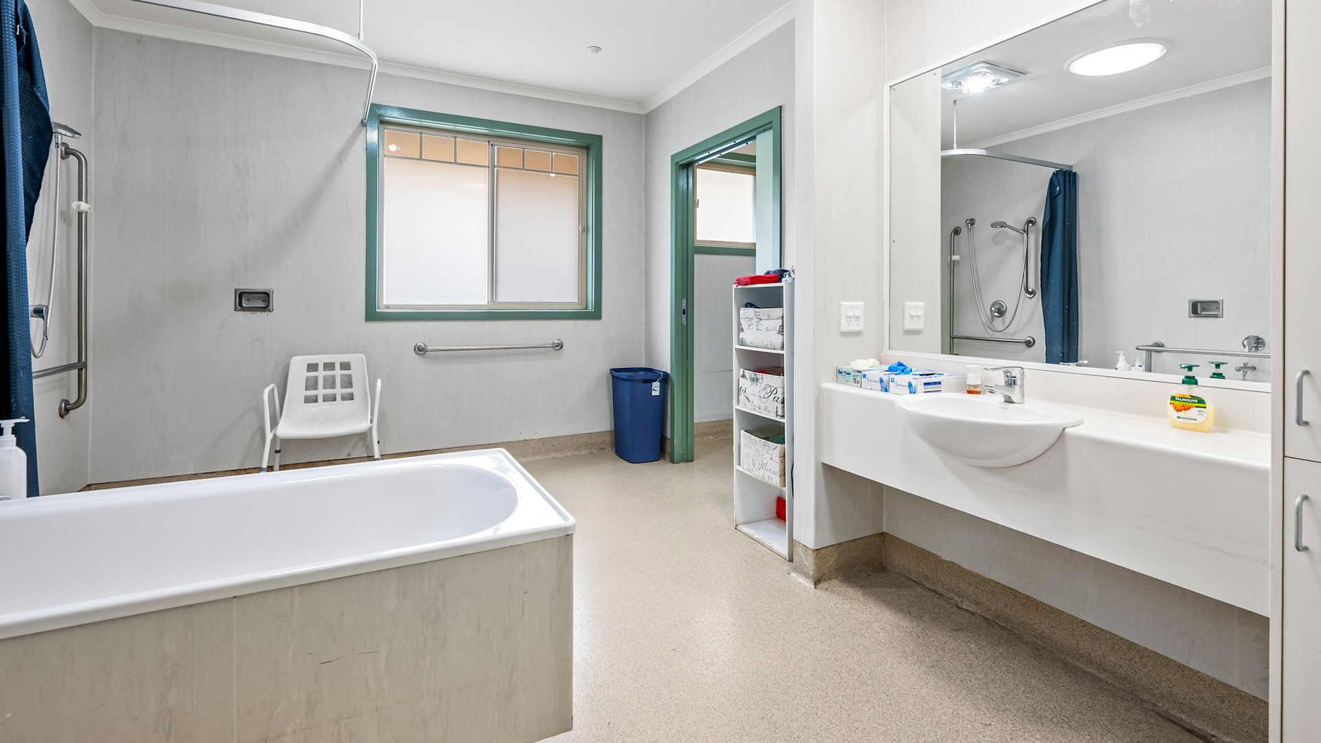 Shared supported living in a quiet nook of the leafy South East — Home image 8
