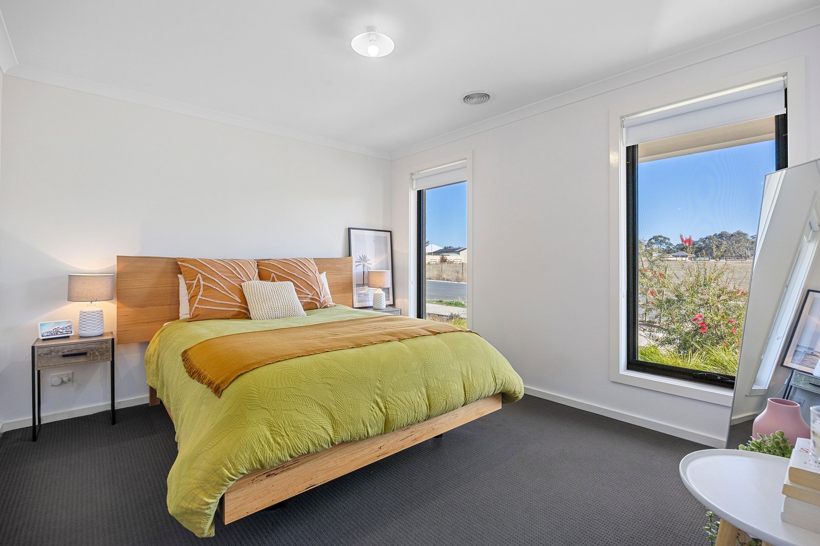 Lovely SIL Home in Strathfieldsaye, Bendigo — Home image 2
