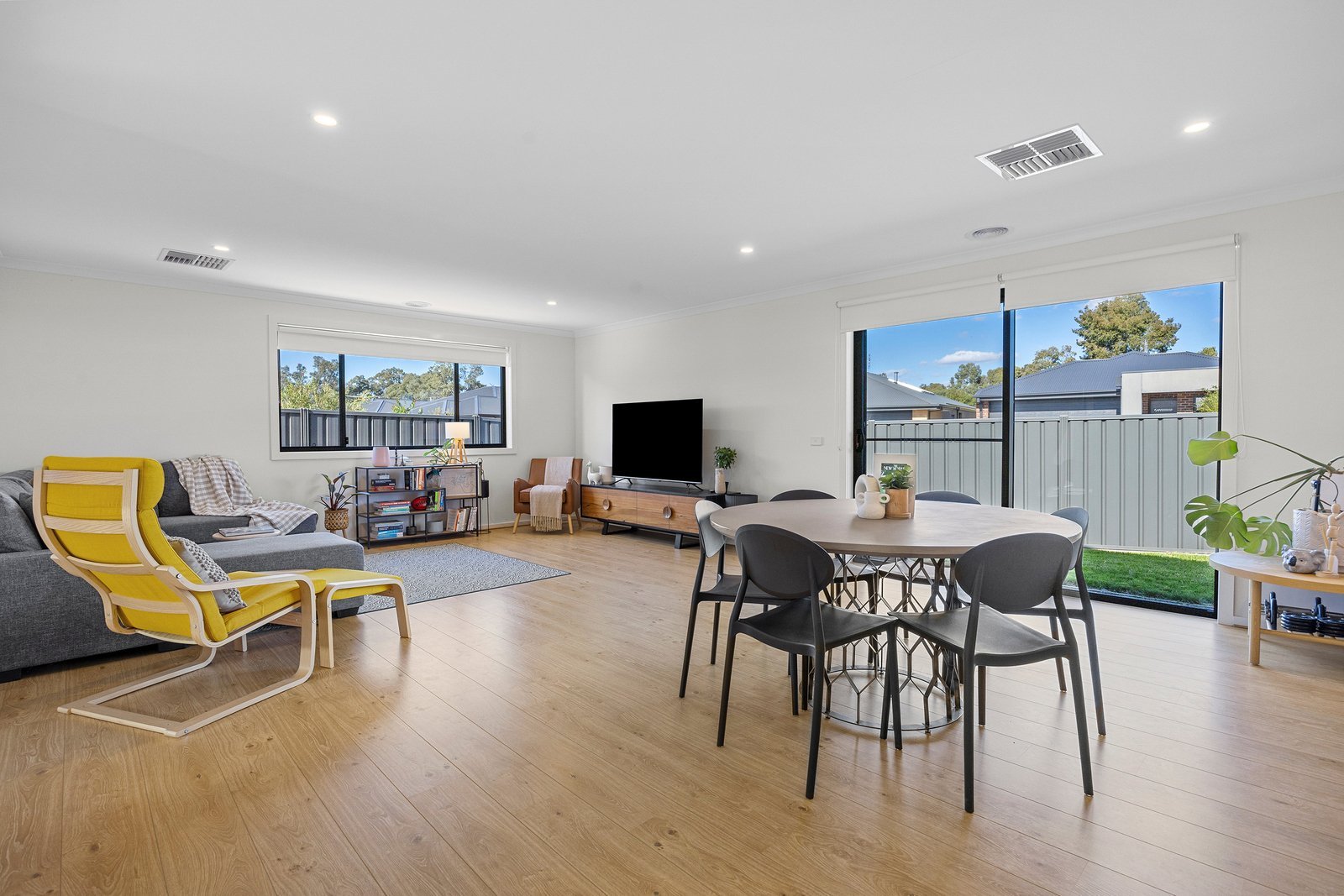Lovely SIL Home in Strathfieldsaye, Bendigo — Home image 6