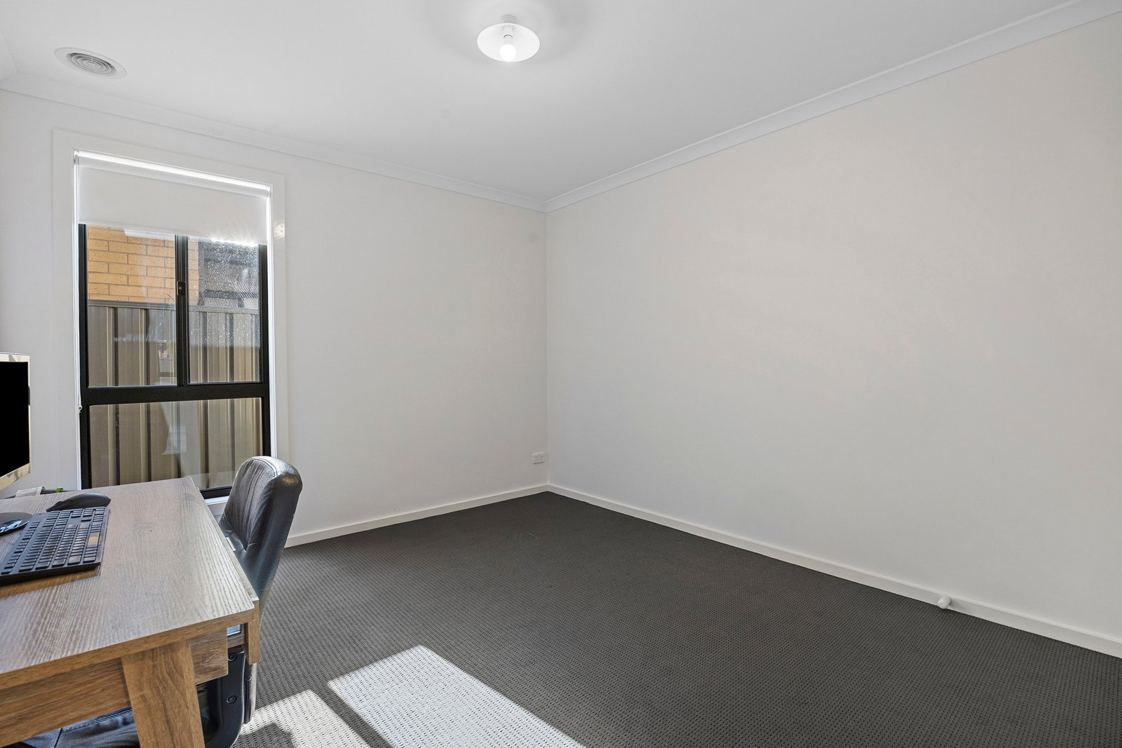 Lovely SIL Home in Strathfieldsaye, Bendigo — Home image 9
