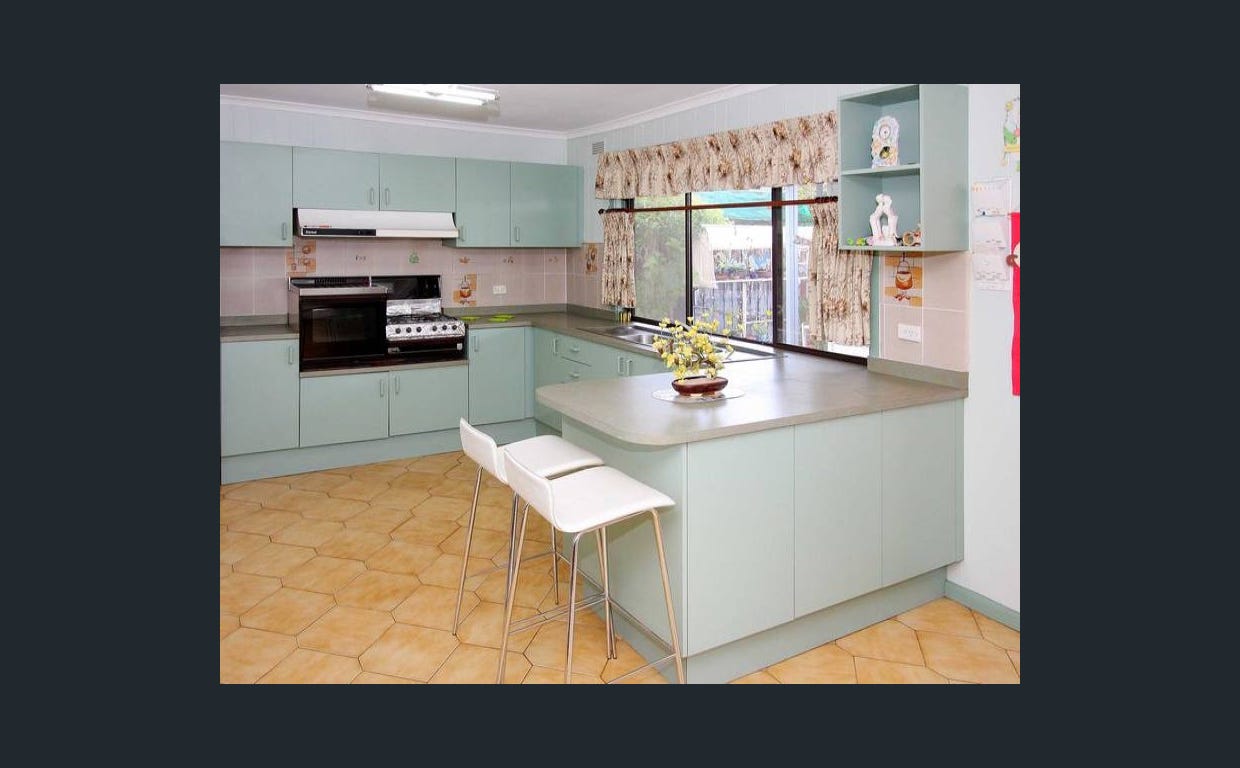 New SIL House in Kingsbury ( Really near Bundoora) — Home image 2