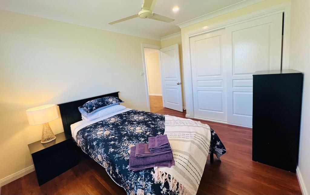 Supported Independent Living in a warm and welcoming home and Short Term Accommodation — Home image 10