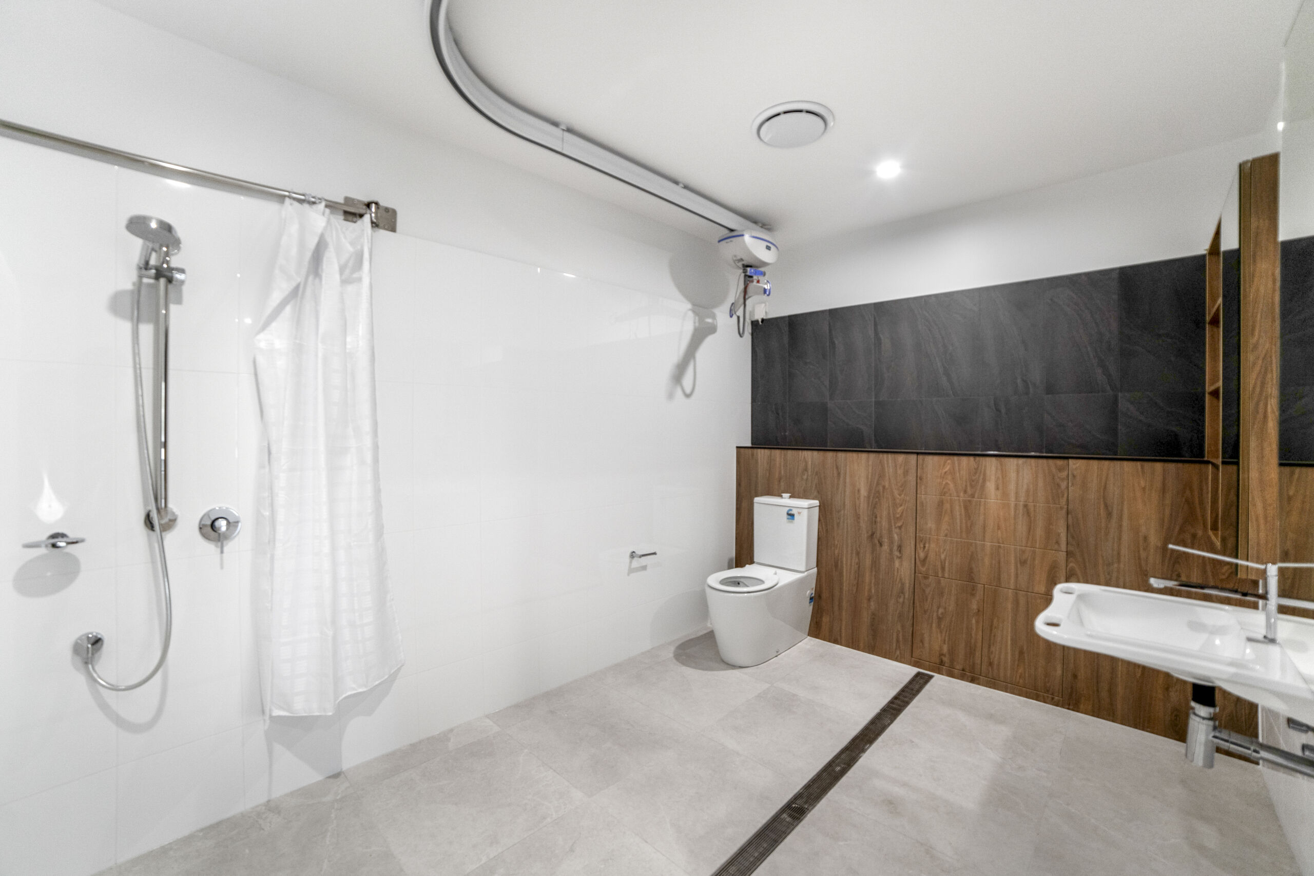 2 Bedroom Apartments, Springwood — Home image 2