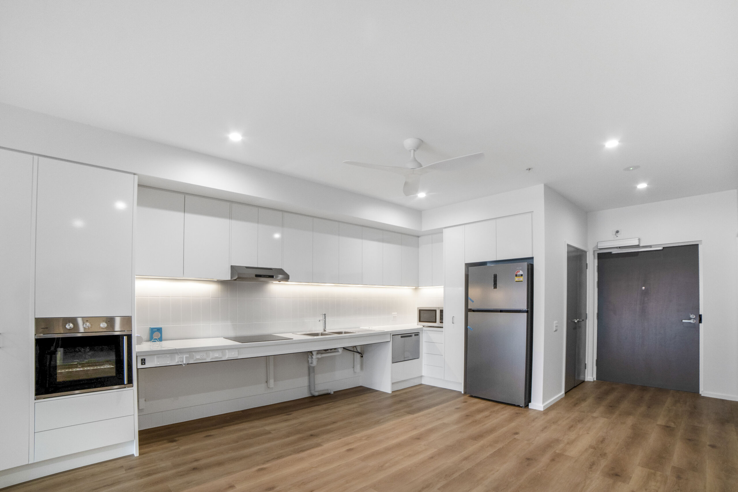 2 Bedroom Apartments, Springwood — Home image 5