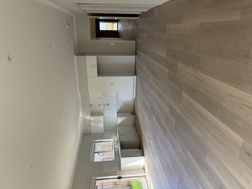 Robust SDA Two Independent Homes on One Title — Home image 13
