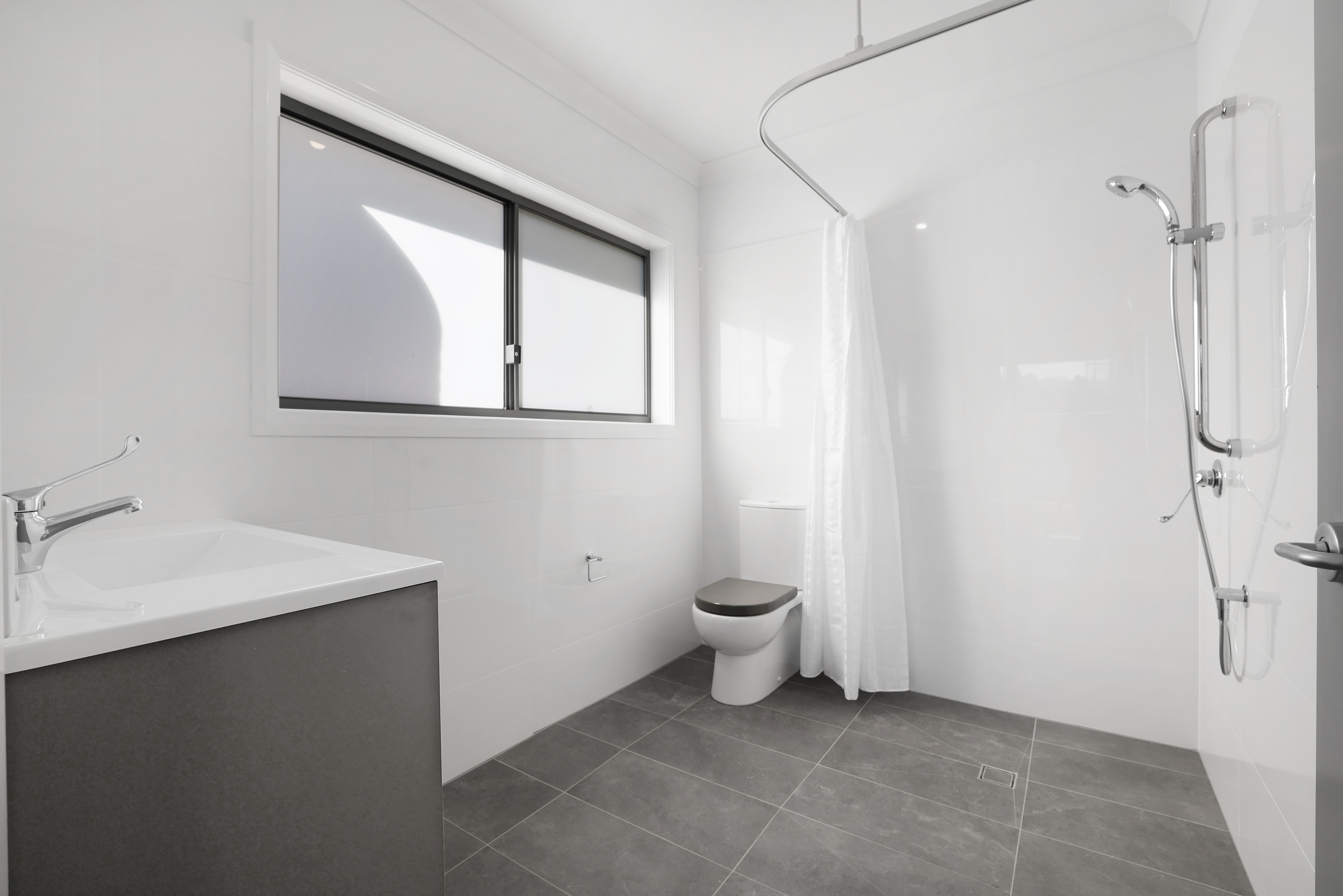 Side by Side High Physical Support House and Improved Liveability Villa, Tamworth — Home image 6